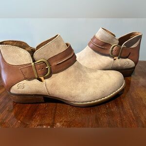 NEW Born Kati Block Heel Two-Tone Leather Buckle Booties
